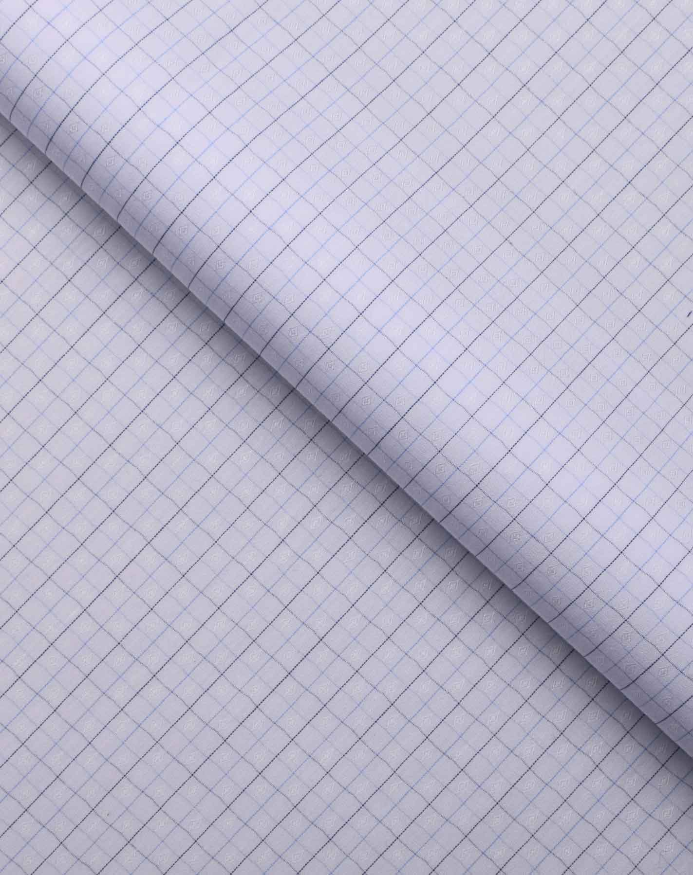 wrinkle resistant frost blue checks