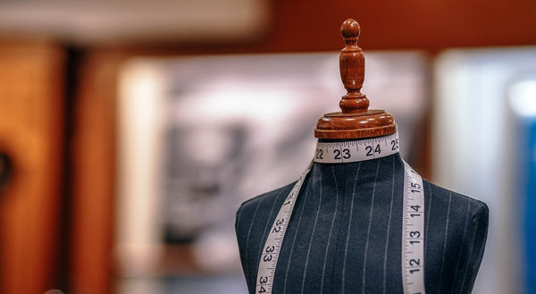 What’s The Difference Between Made-to-Measure And Bespoke? We Tell You All About It