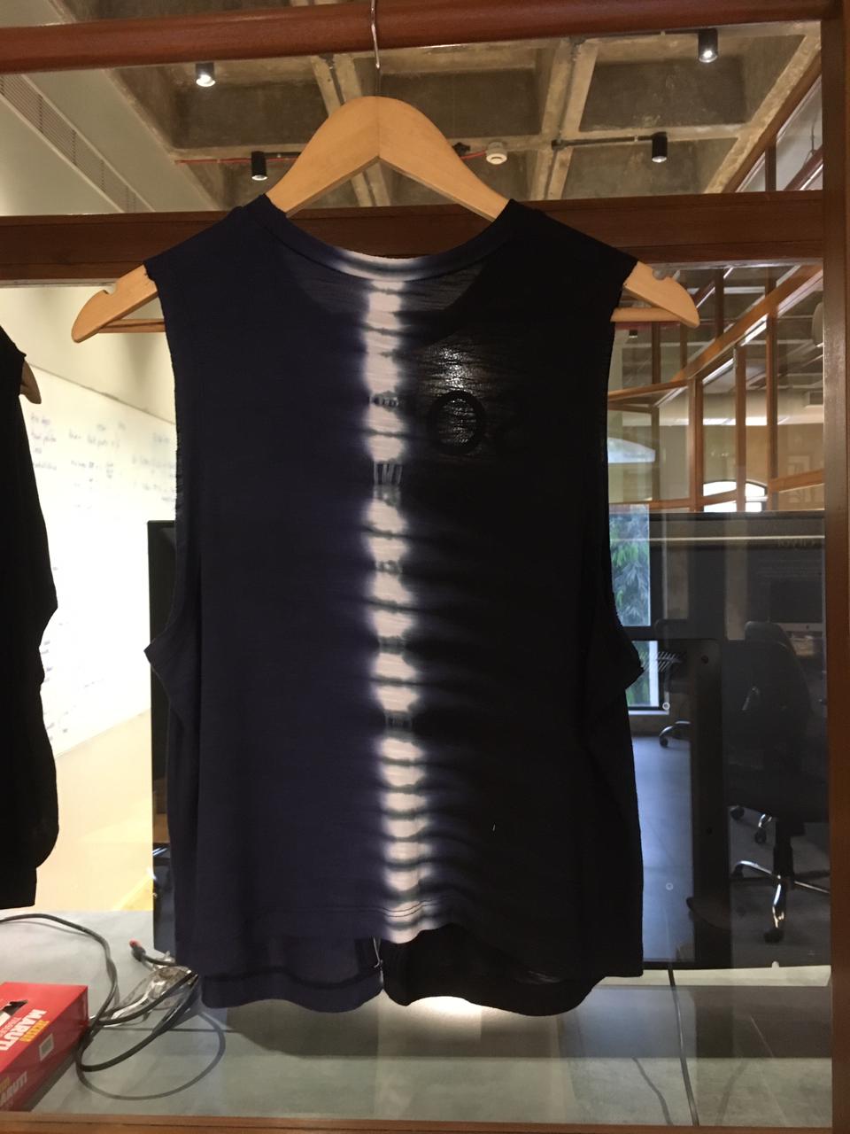 Inhale Muscle Tie Front Top
